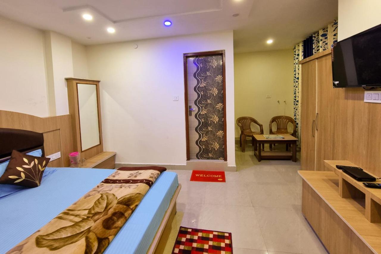 דלהאוזי Mohan Home Stay מראה חיצוני תמונה