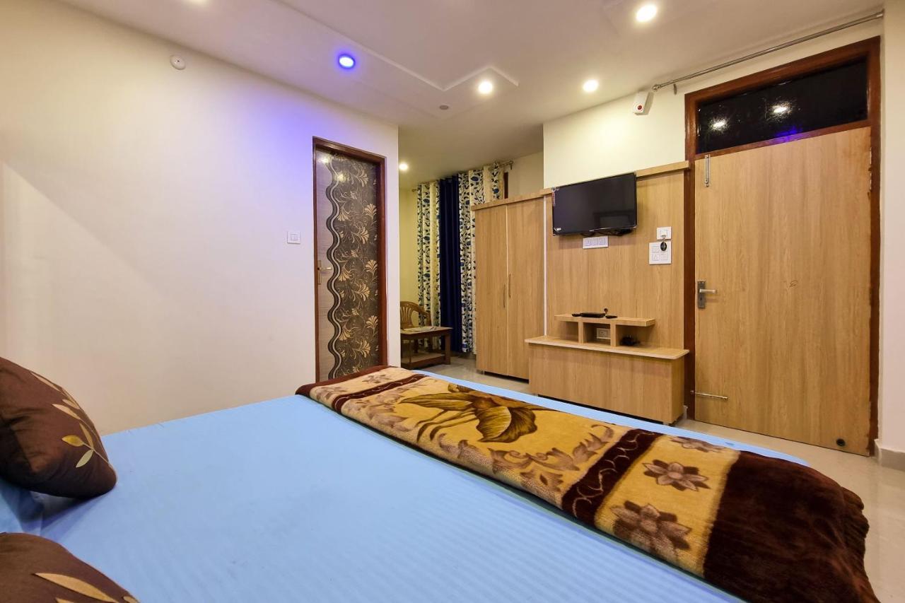 דלהאוזי Mohan Home Stay מראה חיצוני תמונה